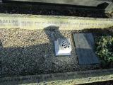 image of grave number 376167